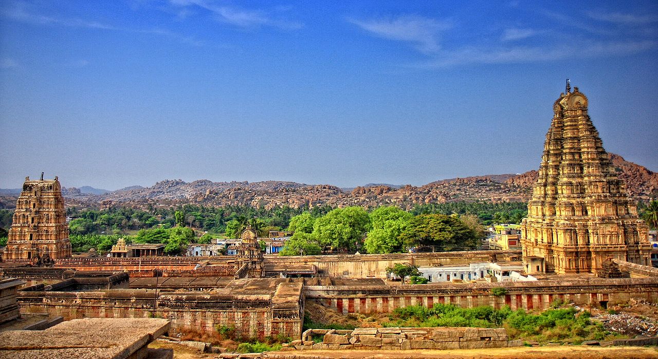 Boulders, Forts and Historic Temples - Things to do in Hampi