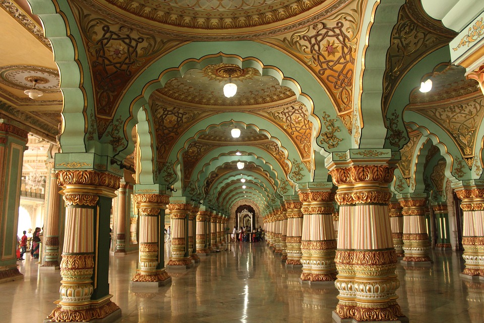 savaari-mysore-palace-top-destinations-south-india
