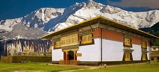 savaari-pemayangtse-monastery-pelling-2019