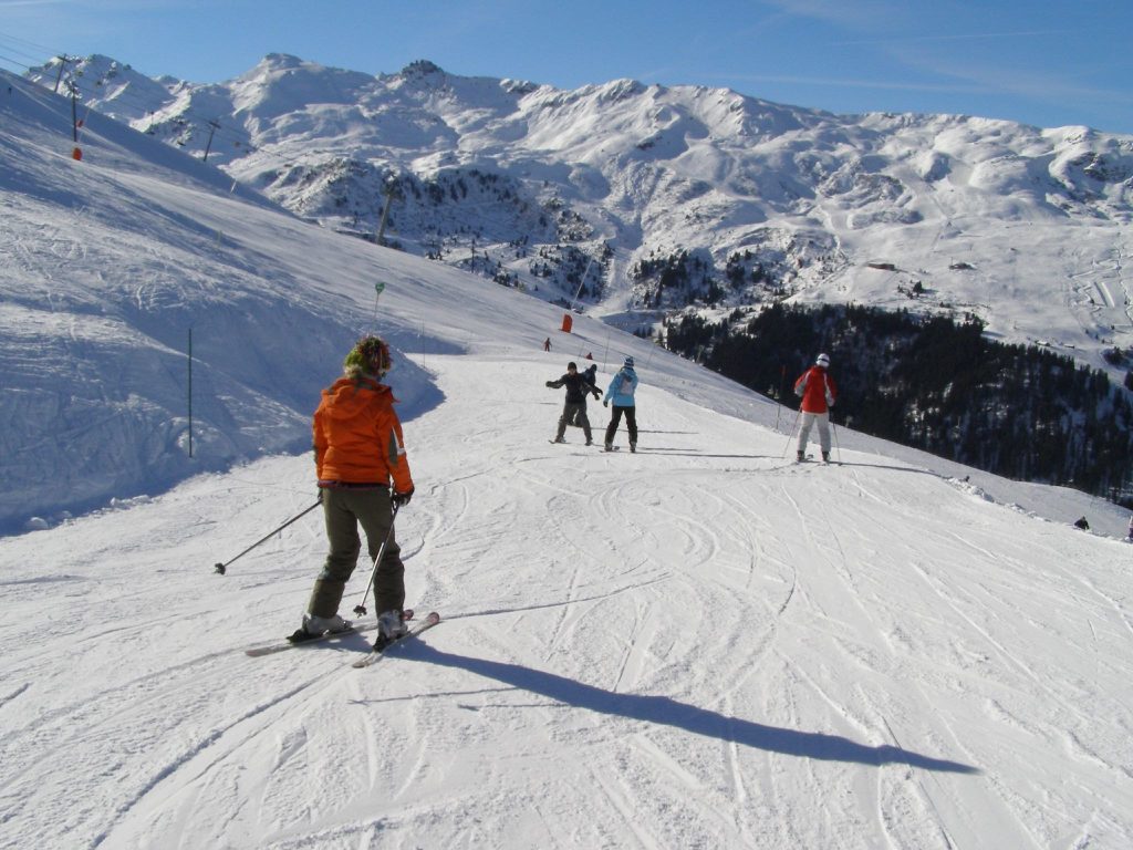 savaari-alps-skiing-world-famous