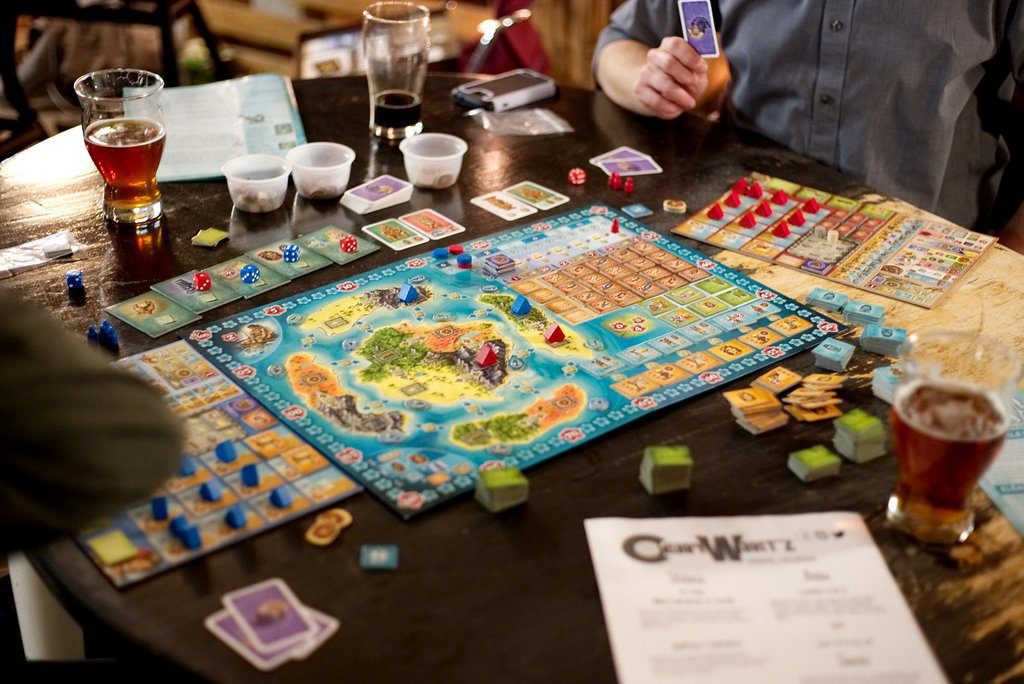 savaari-how-to-staycation-playing-board-games