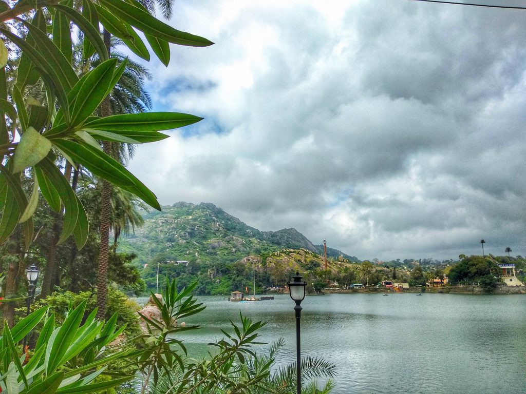 Nakki Lake