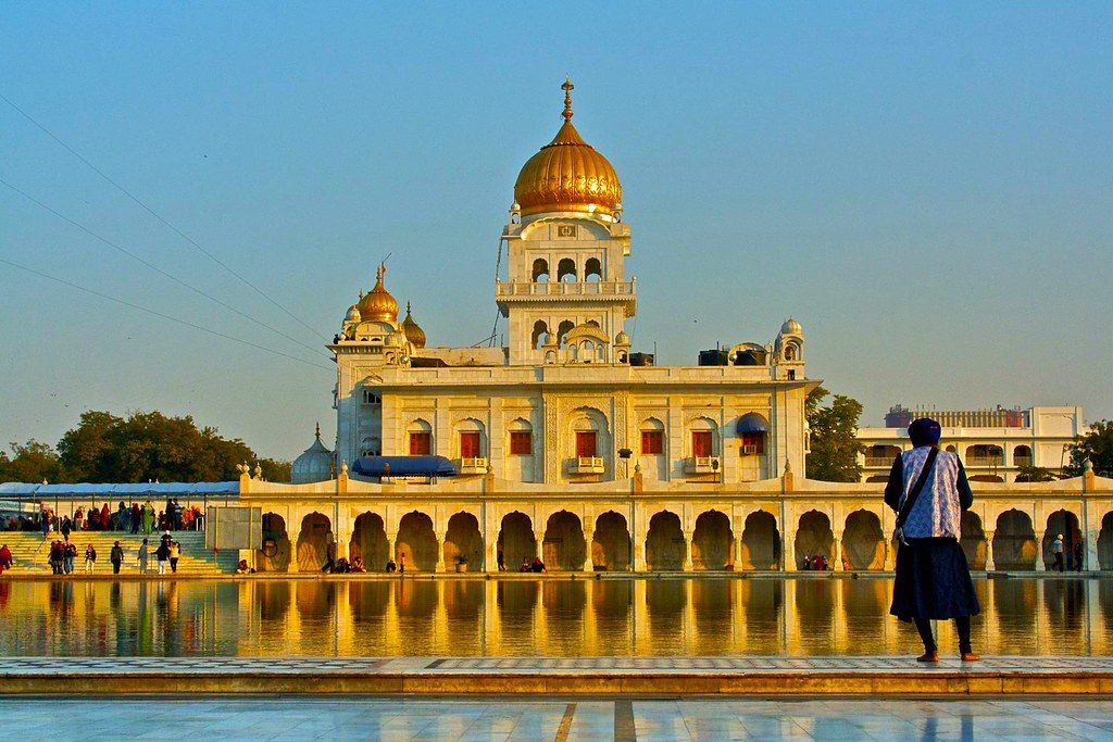 gurudwar-bangla-sahib-delhi