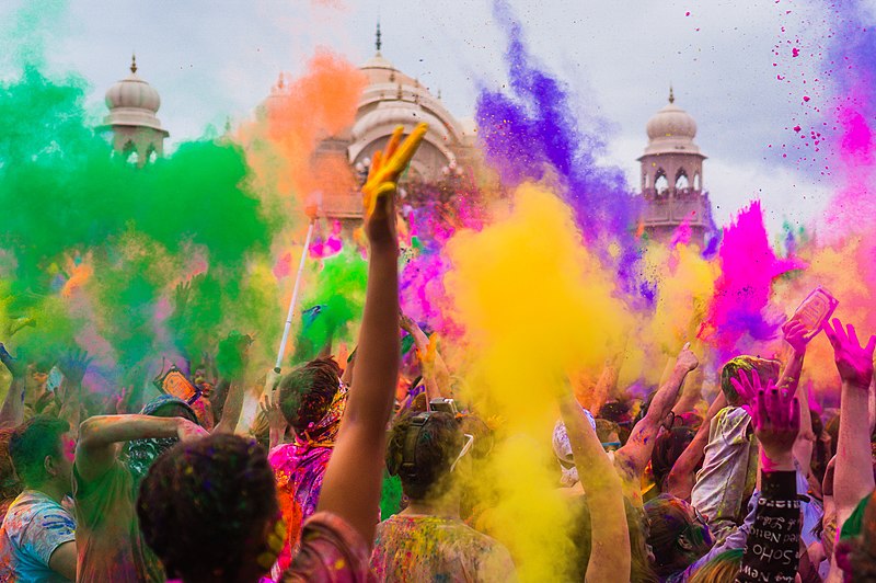 Life Lessons I Learnt on the Road - Holi