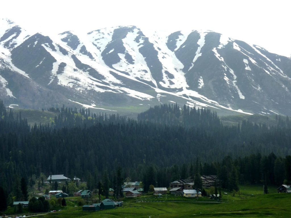 Ski Slopes, Meadows, and More Things to do in Gulmarg