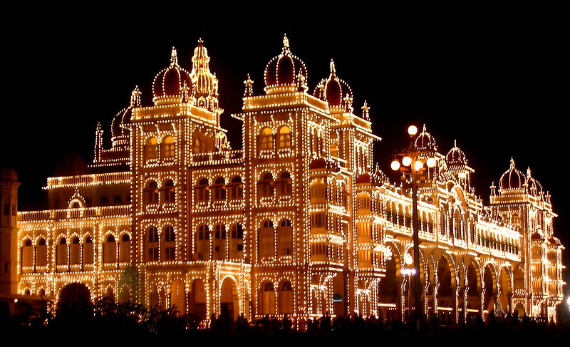 Spectacular Indian Road Trips this Durga Puja and Dussehra Mysore palace