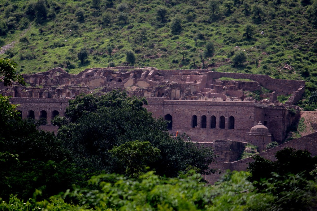  Bhangarh fort