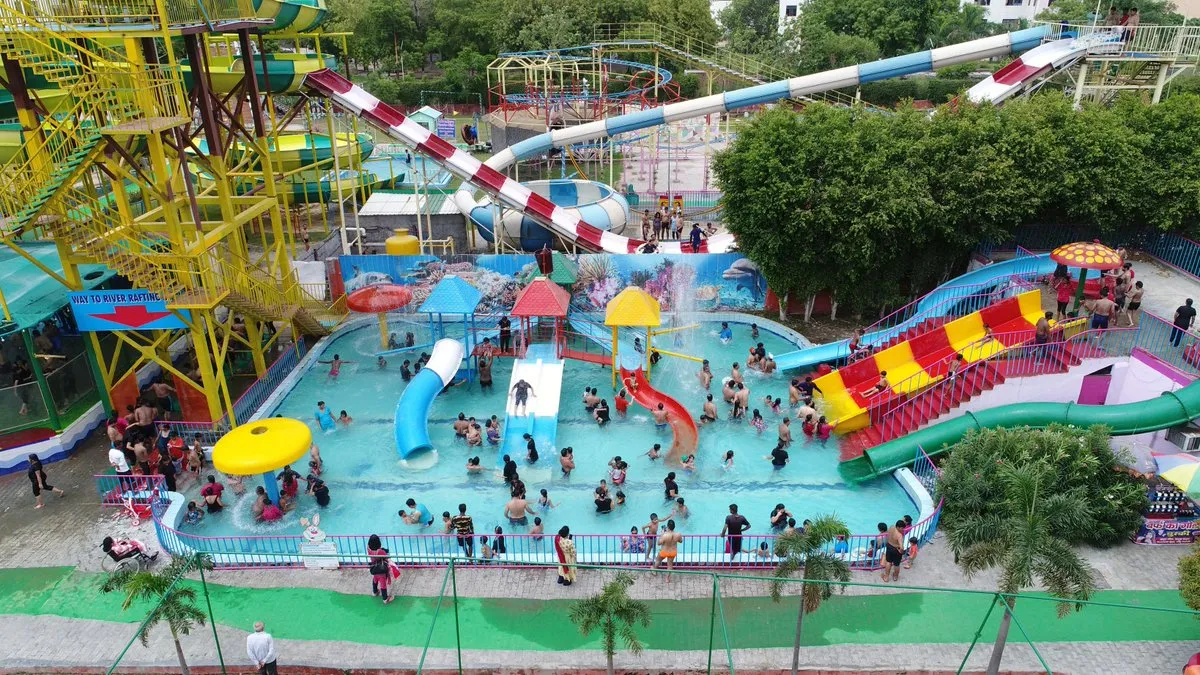 Best amusement parks in Delhi - Drizzling Land 