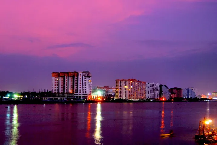 Marine drive, Kochi