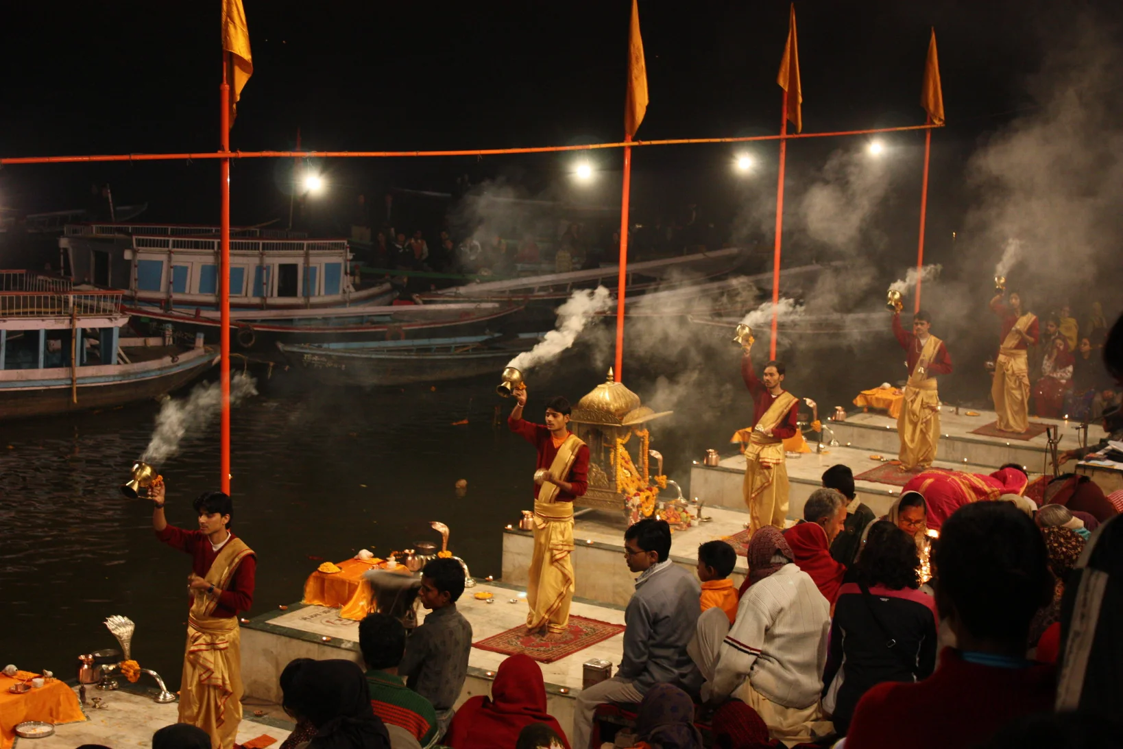 Ganga aarti in Varanasi Ghats