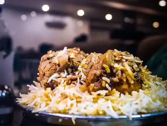 Mehfil Hyderabadi biryani