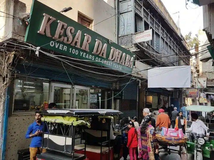 Top places to eat in Amritsar - Kesar da Dhaba
